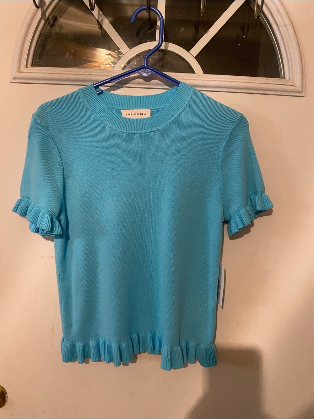 Free assembly Ruffle Trim Short Sleeve Tee